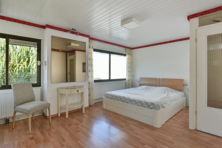 Foto 30 van Brunel 17