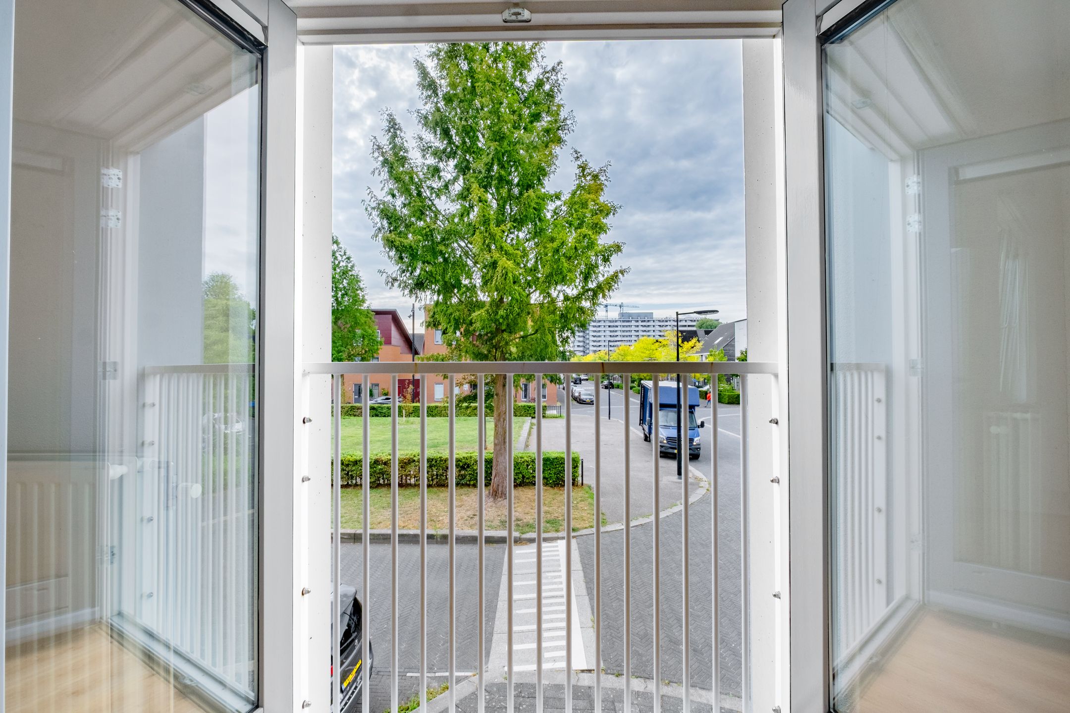 Foto 9 van Emanzana 3