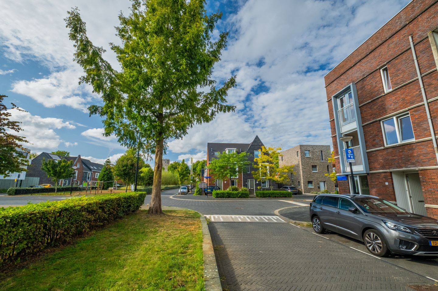 Foto 10 van Emanzana 3