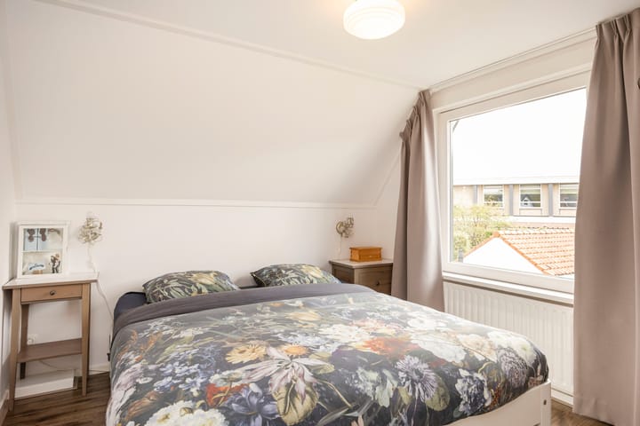 Foto 25 van Steenrietweg 14