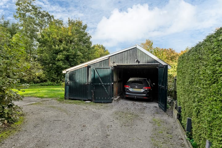 Photo 39 of Aengwirderweg 349