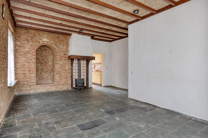 Foto 2 van Spoorstraat 5