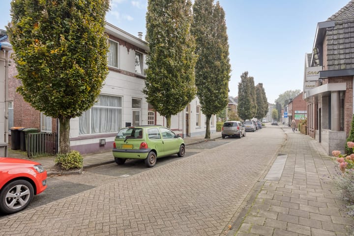 Foto 8 van Spoorstraat 5