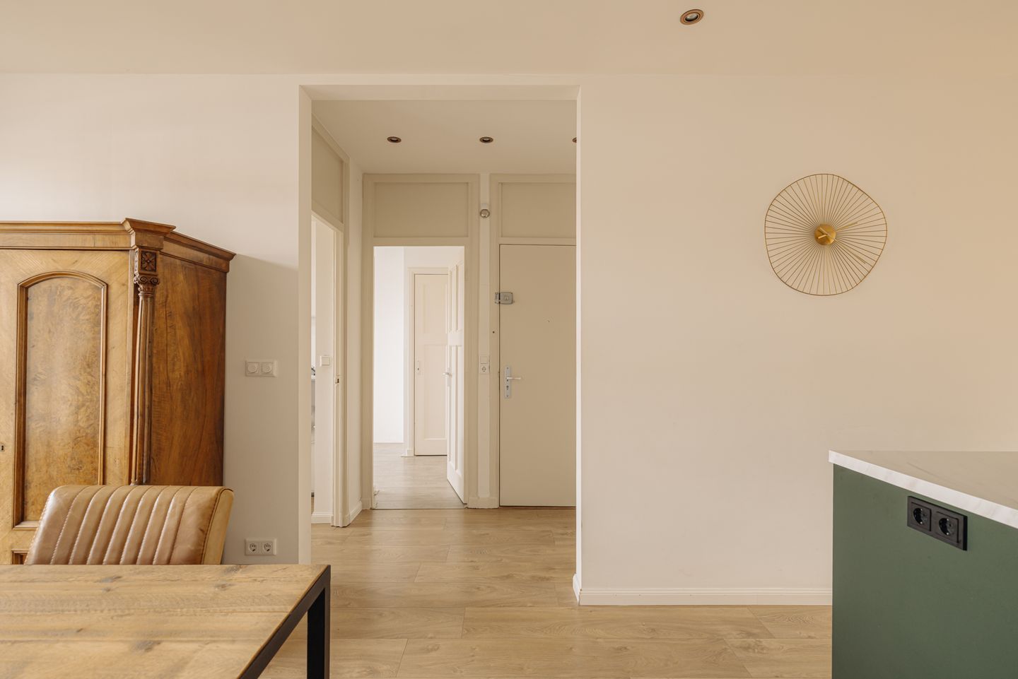 Foto 4 van Van Tuyll van Serooskerkenweg 28-3