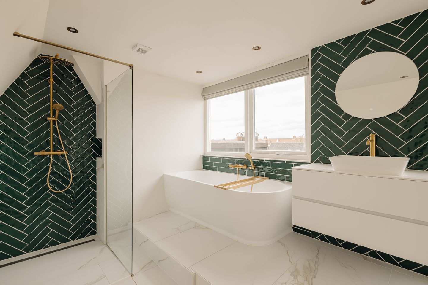 Foto 25 van Van Tuyll van Serooskerkenweg 28-3