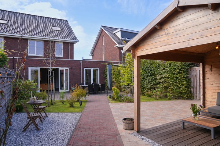 Photo 2 of Annie M.G. Schmidthof 17