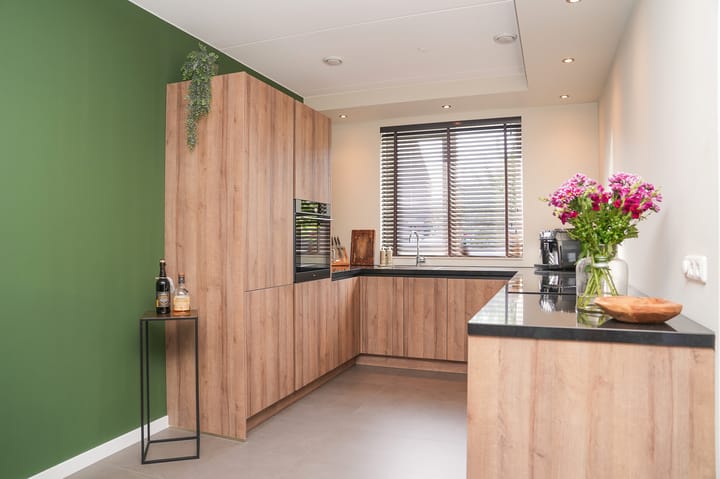 Photo 9 of Annie M.G. Schmidthof 17