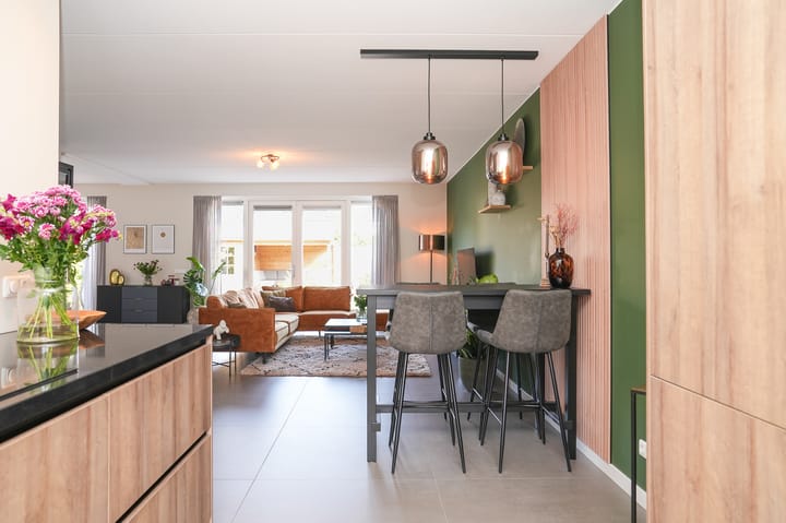 Photo 12 of Annie M.G. Schmidthof 17