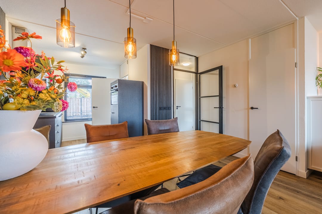 Photo 8 of Merelstraat 5-A