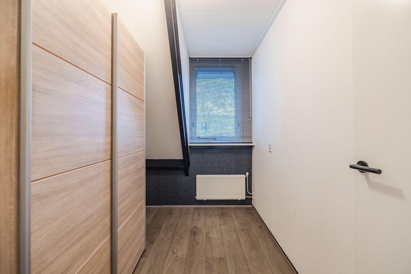 Photo 19 of Merelstraat 5-A