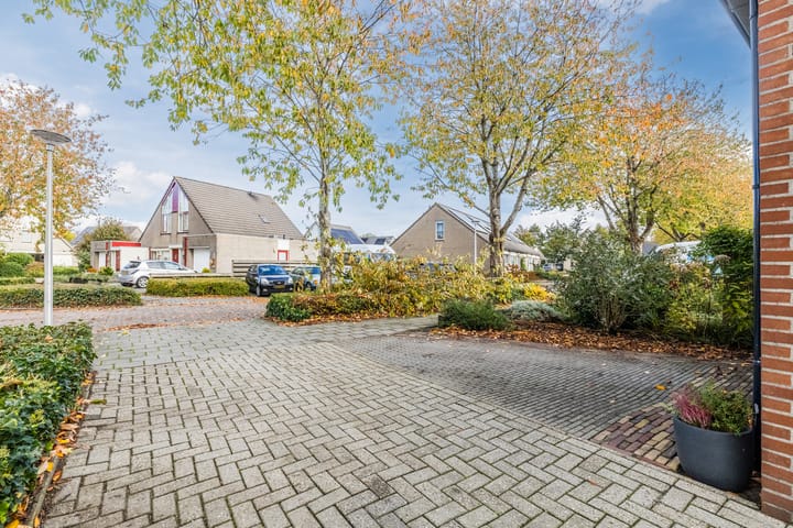 Photo 27 of Merelstraat 5-A