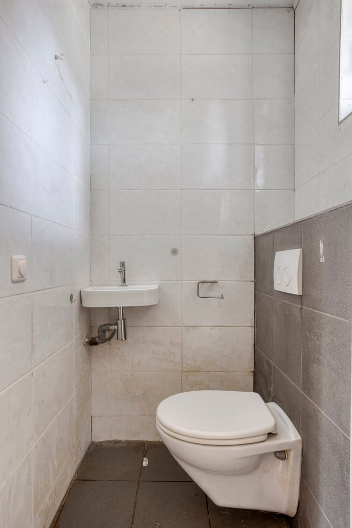 Photo 4 of Overgouw 30