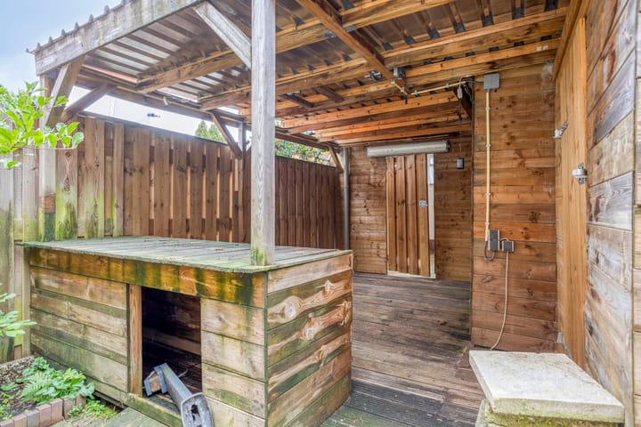 Photo 27 of Overgouw 30