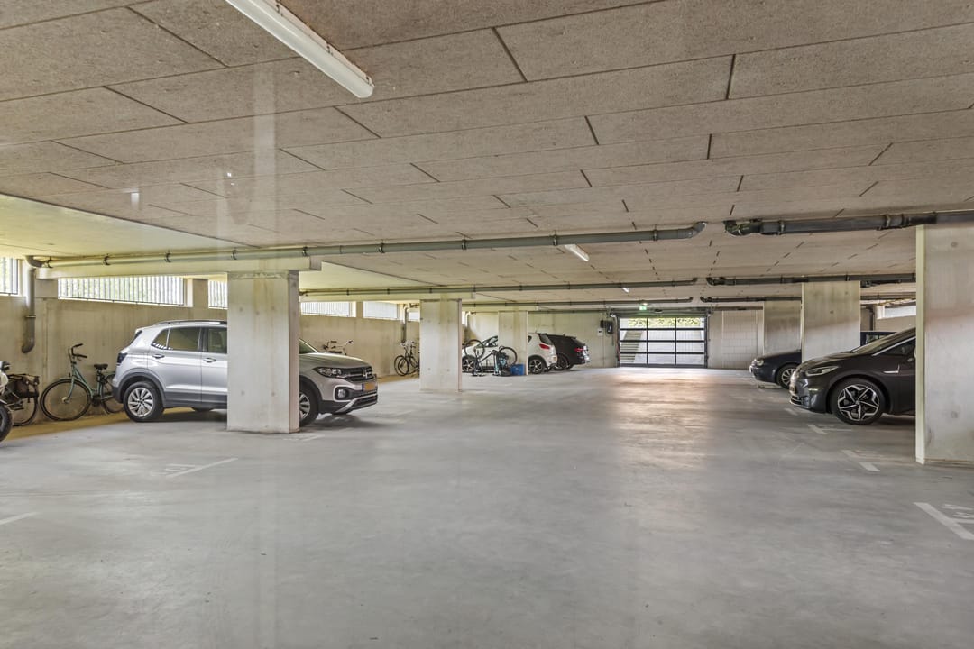 Foto 32 van Heermoesstraat 44