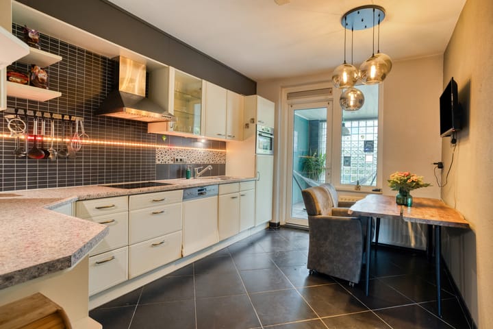 Foto 16 van Kennedystraat 11