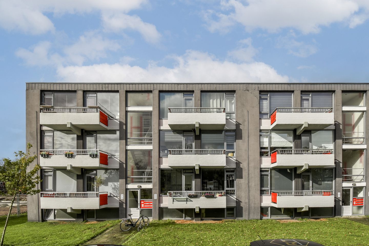 Photo 4 of Tesselschadestraat 14