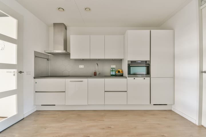 Photo 15 of Flemingstraat 98-C