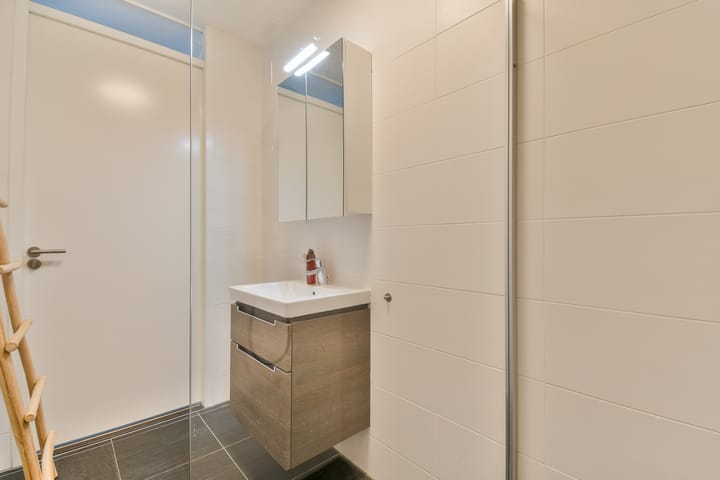 Photo 24 of Flemingstraat 98-C