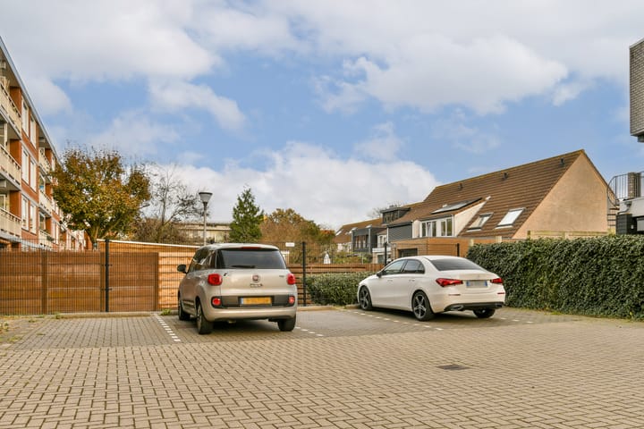 Photo 26 of Flemingstraat 98-C