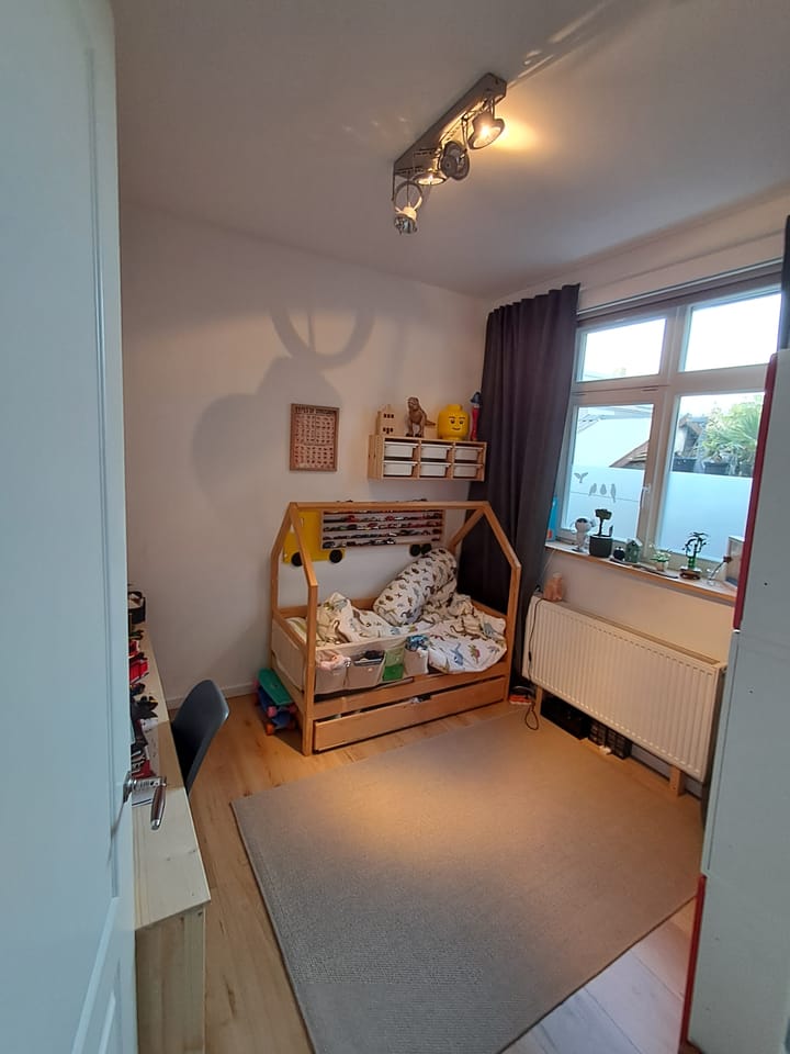 Foto 9 van Weeresteinstraat 77