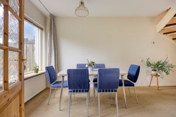 Foto 12 van Van Oldenbarneveltstraat 94