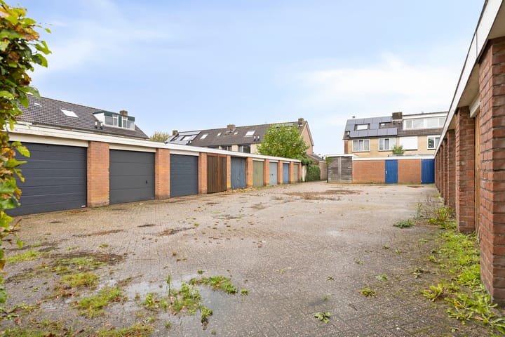 Foto 33 van Van Oldenbarneveltstraat 94