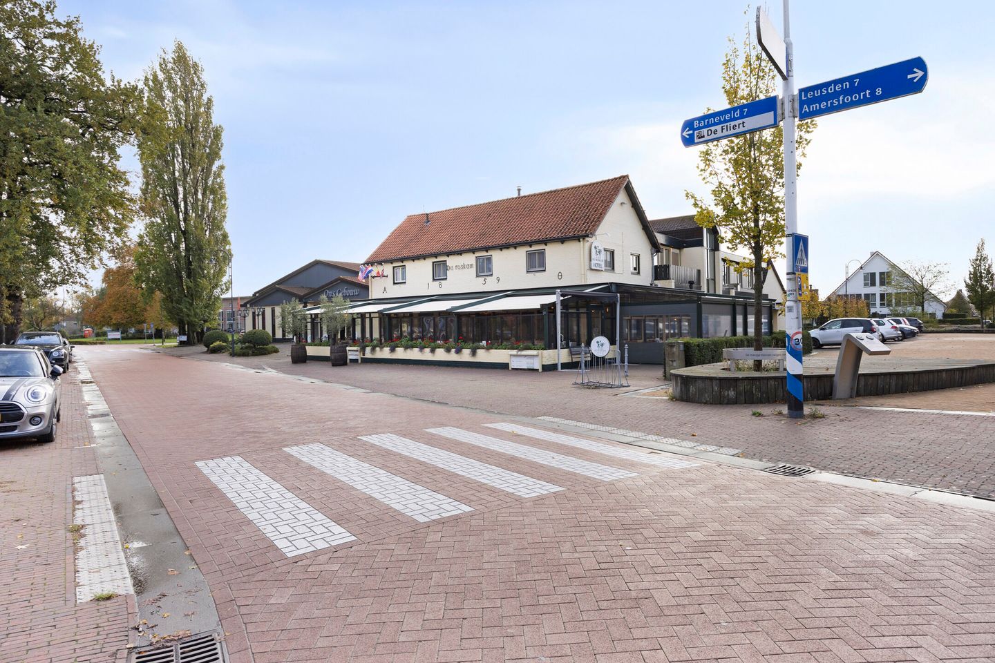 Photo 35 of Van Oldenbarneveltstraat 94