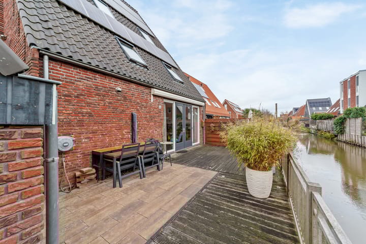 Photo 8 of Waterweegbree 34