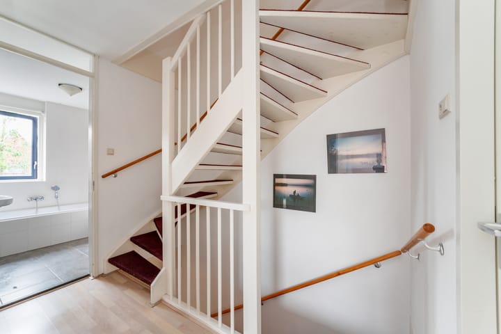 Photo 21 of Waterweegbree 34