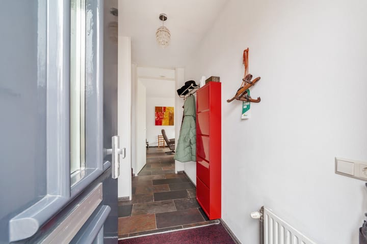 Photo 30 of Waterweegbree 34