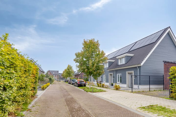 Photo 2 of Kwikstaart 7