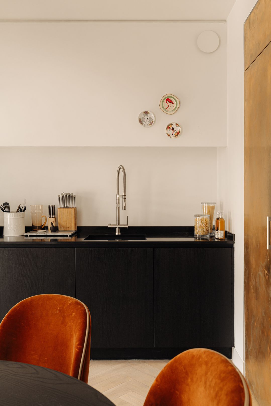 Photo 11 of Courbetstraat 9-3