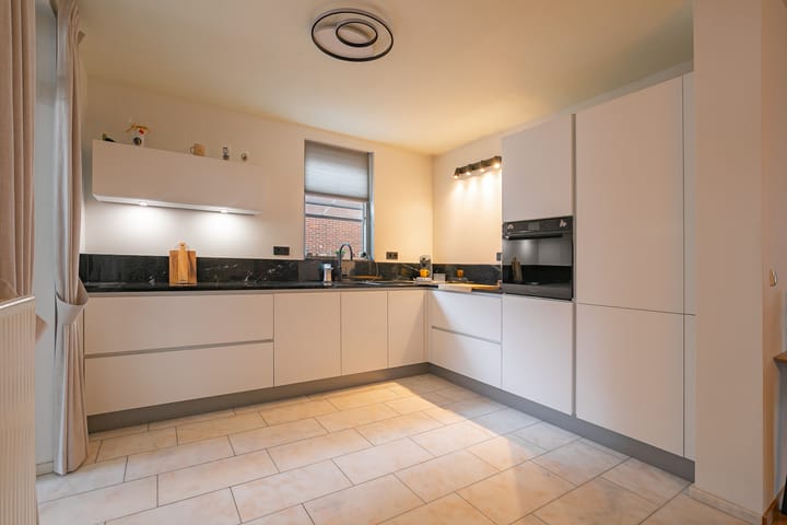 Photo 6 of Keunestraat 7