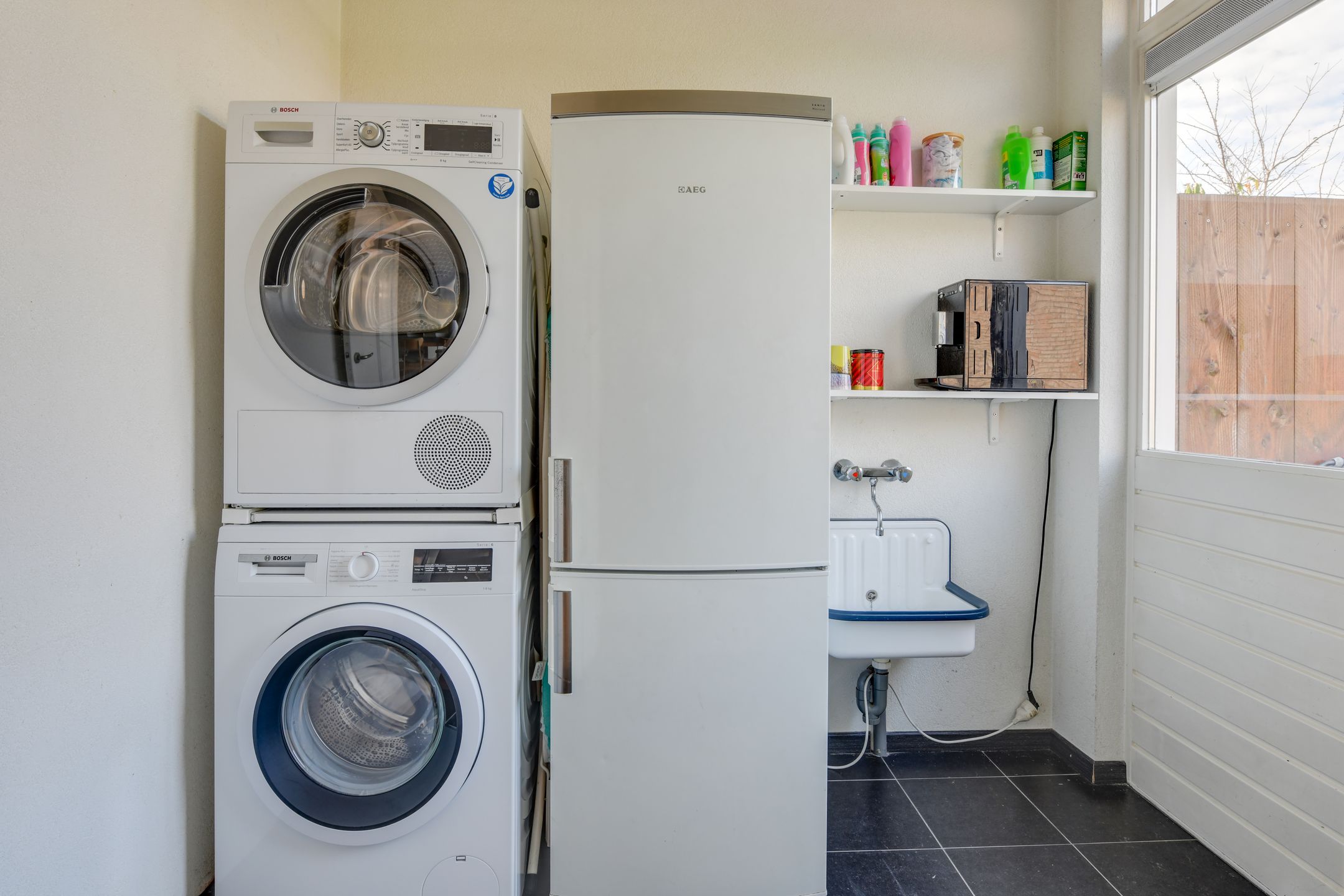 Foto 15 van W.J. Hofdijkweg 16