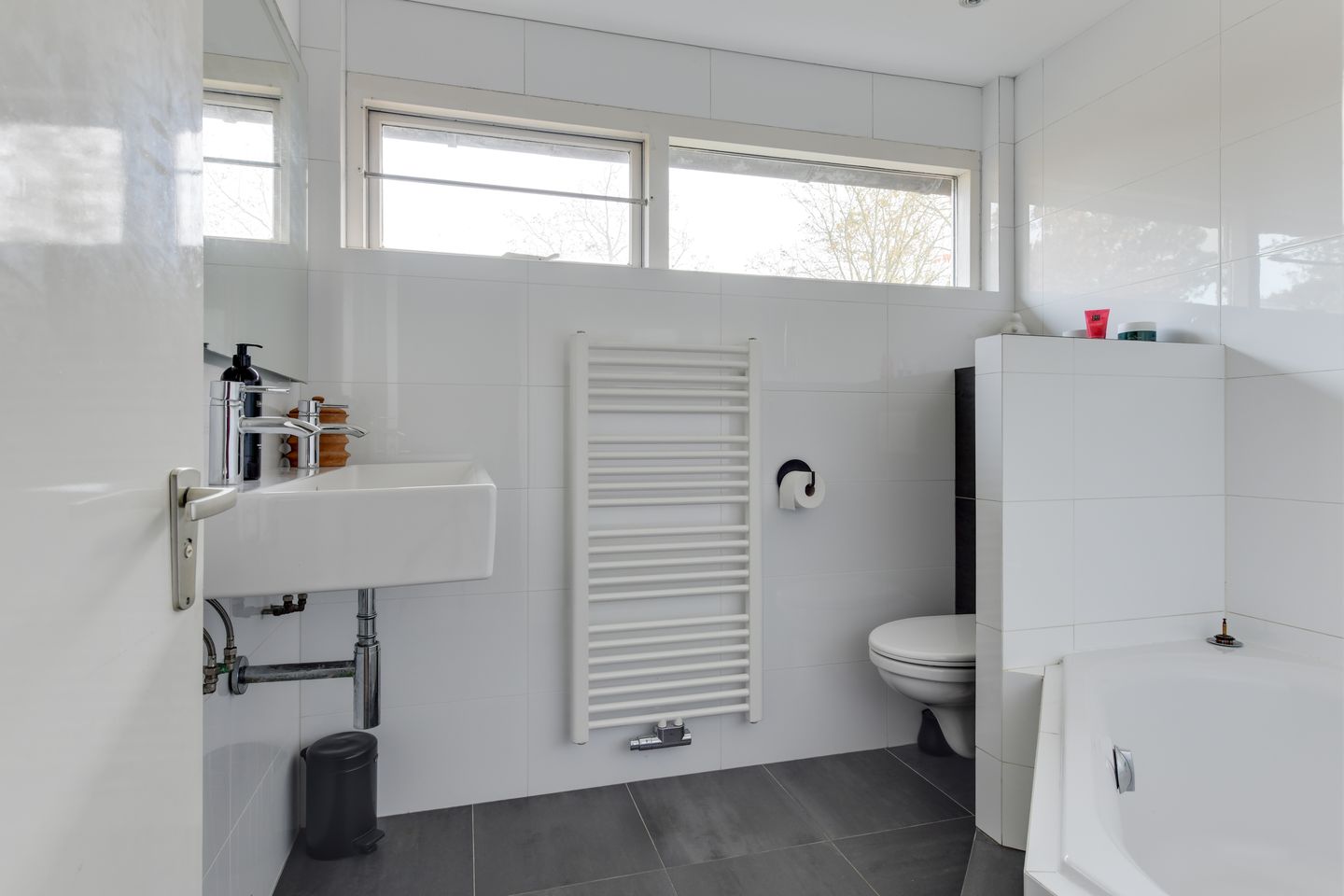 Foto 19 van W.J. Hofdijkweg 16