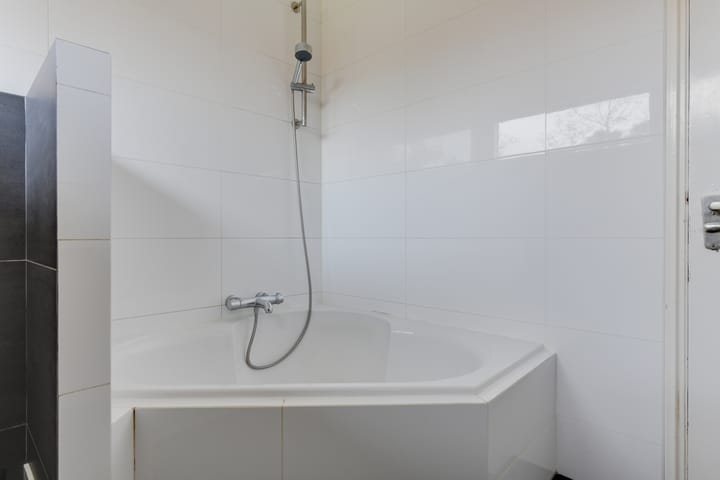 Photo 20 of W.J. Hofdijkweg 16