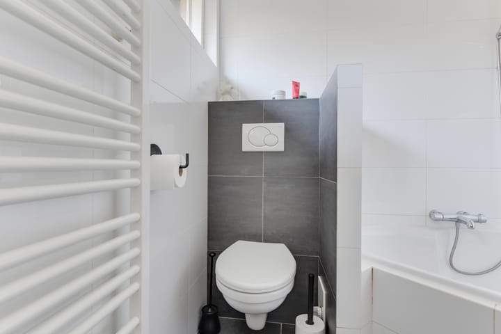 Photo 21 of W.J. Hofdijkweg 16