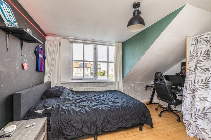 Photo 31 of Piet Heinstraat 23