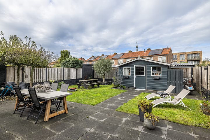 Photo 36 of Piet Heinstraat 23