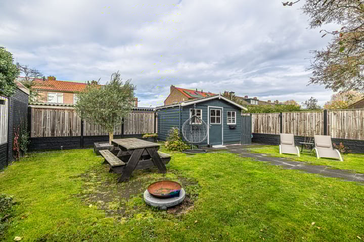 Photo 37 of Piet Heinstraat 23