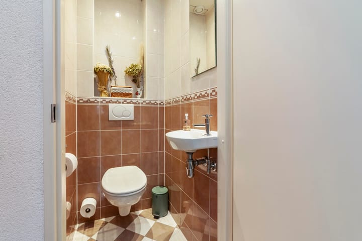 Photo 9 of Louis Davidsstraat 86