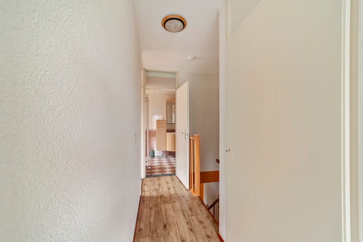 Photo 13 of Louis Davidsstraat 86