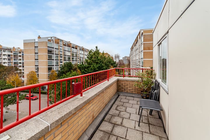 Photo 19 of Louis Davidsstraat 86