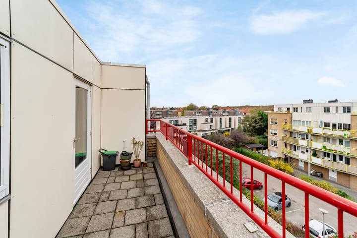 Photo 20 of Louis Davidsstraat 86