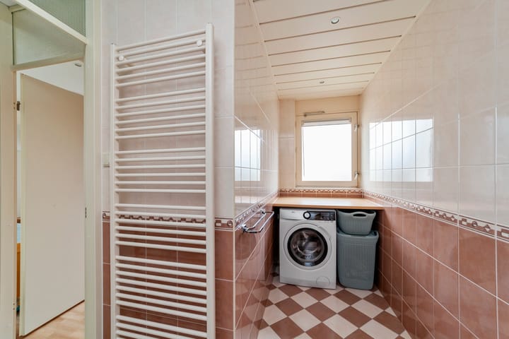 Photo 22 of Louis Davidsstraat 86