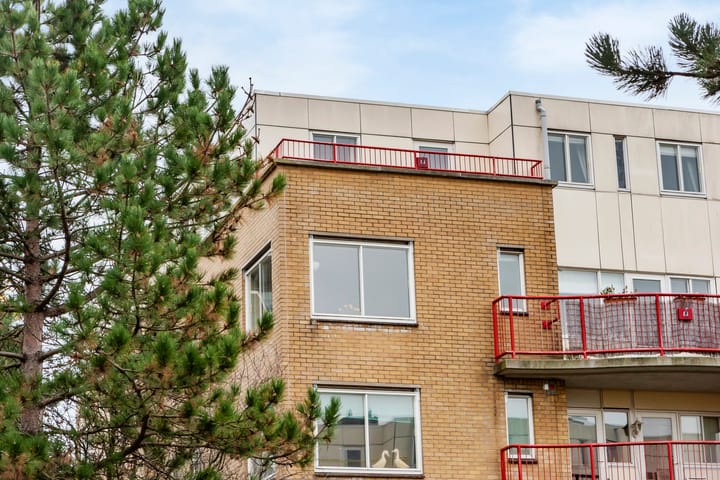 Photo 24 of Louis Davidsstraat 86