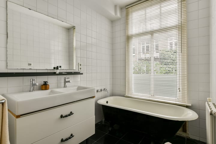 Foto 18 van Frans van Mierisstraat 28-1