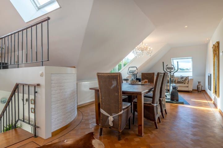 Foto 28 van Parallelweg 12