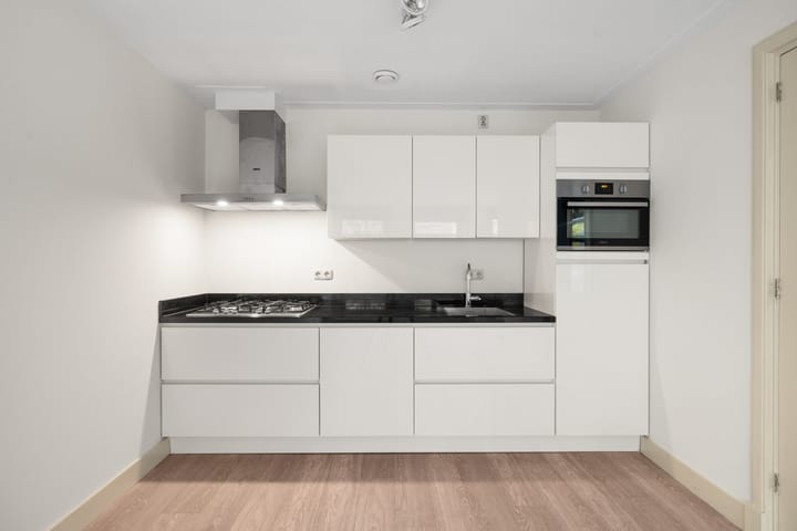 Foto 8 van Van Ostadestraat 202-1