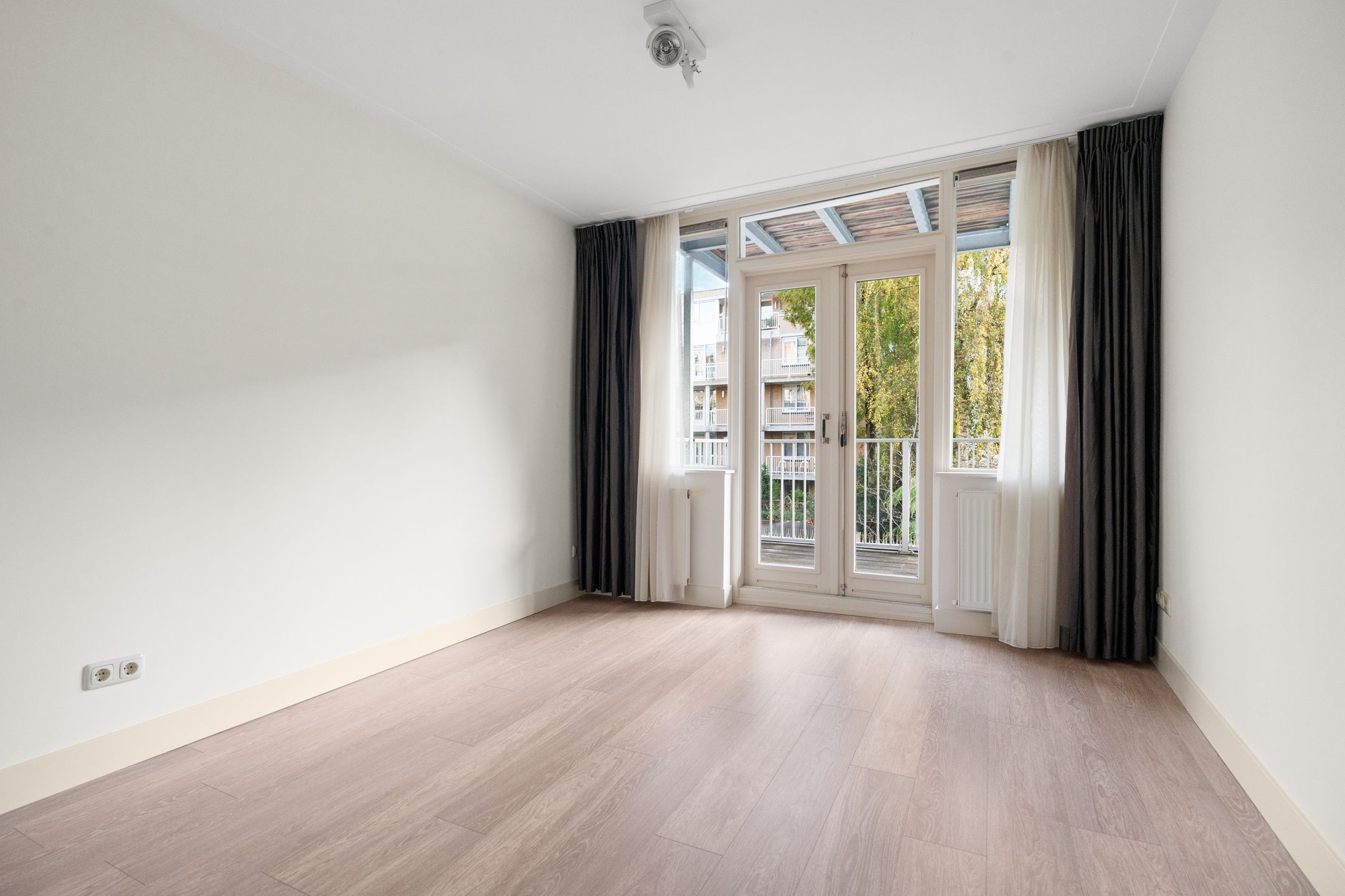 Foto 12 van Van Ostadestraat 202-1